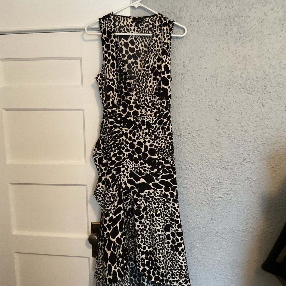 Who What Wear Stylish Black and White Women's Wrap Dress